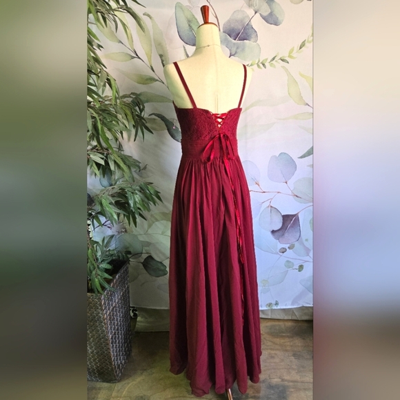 STAR BOX | Lace Up Formal Gown in Burgandy sz M - Picture 3 of 11